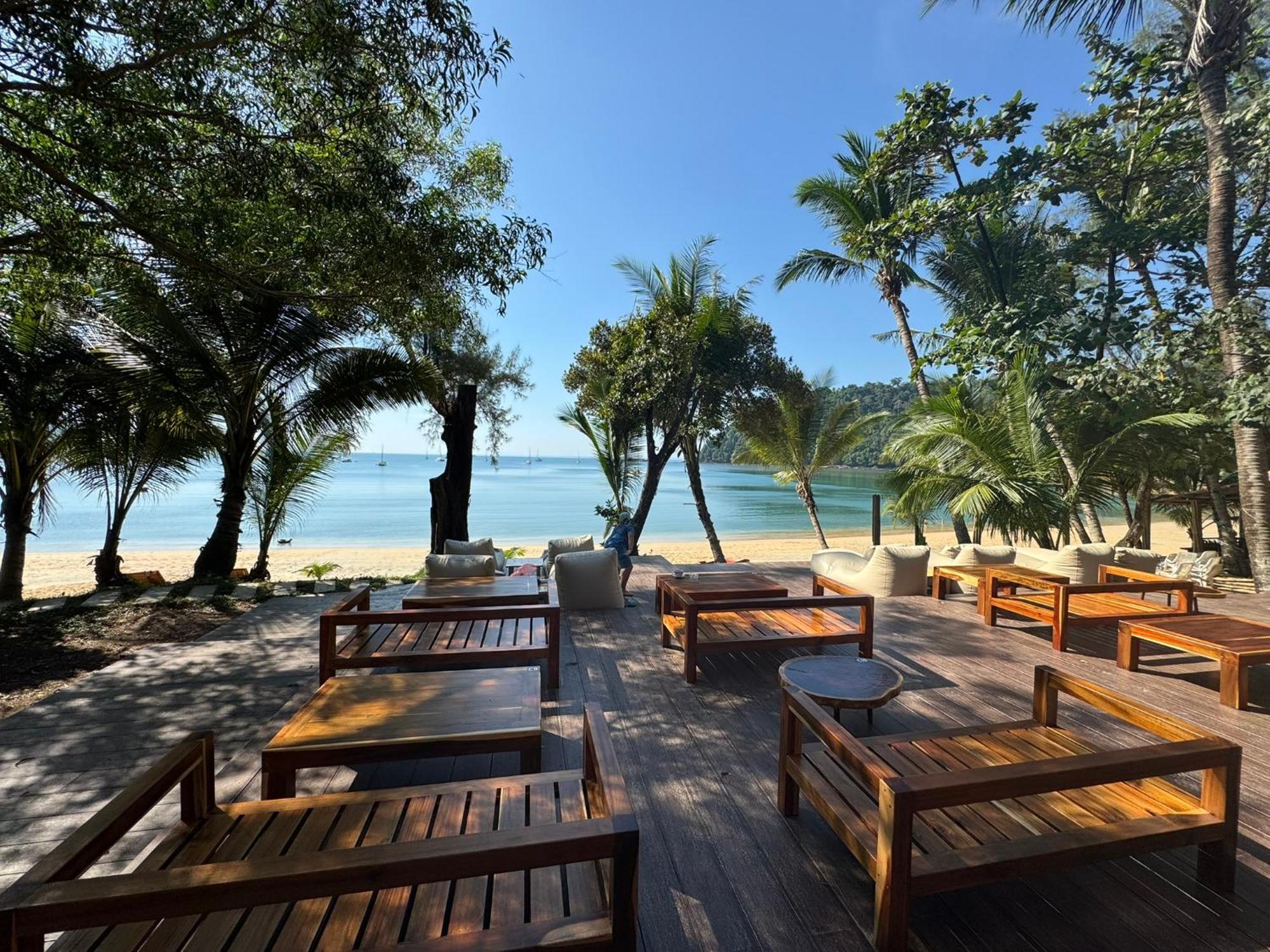 Sunny Cove Beach Resort Koh Phayam Ranong Eksteriør billede